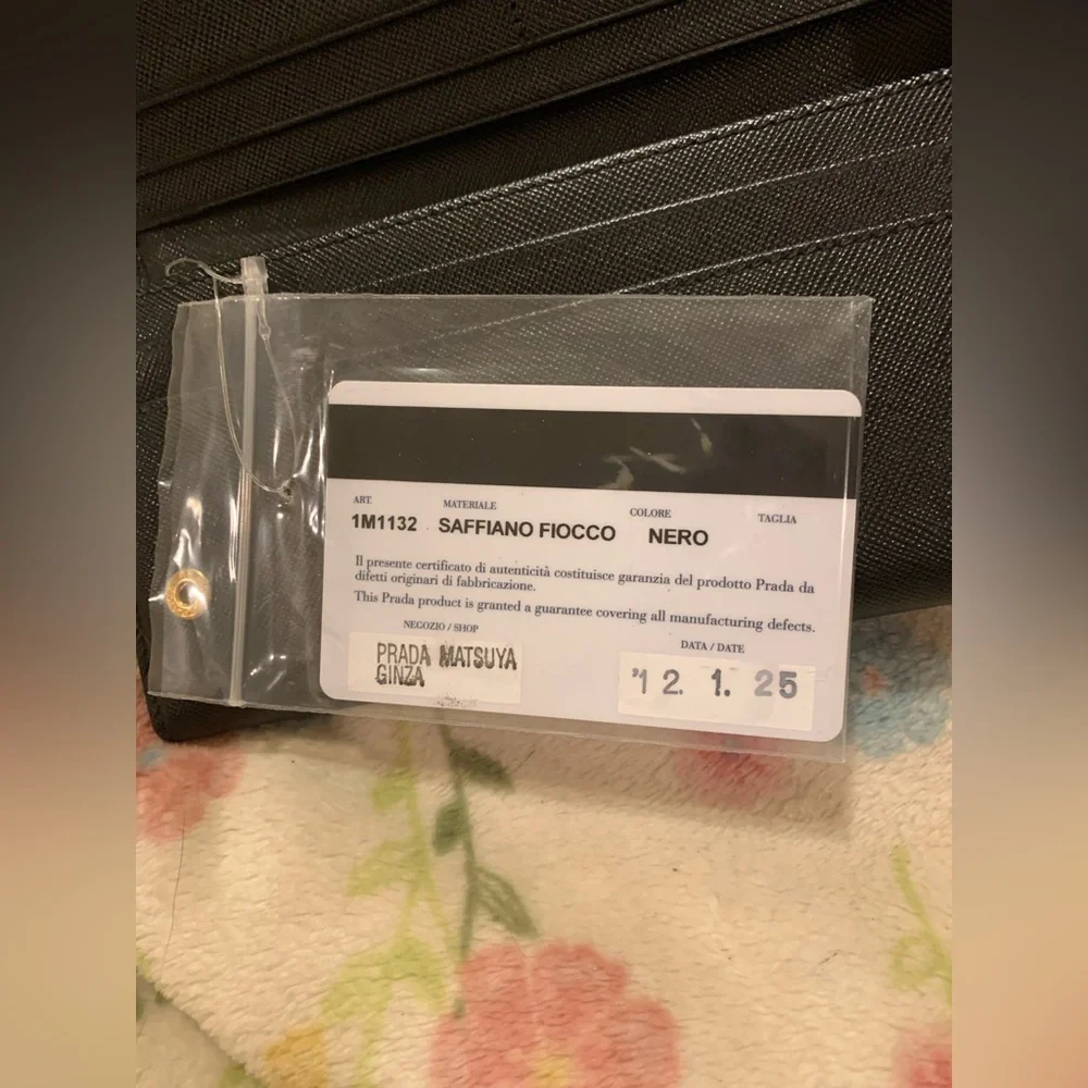 🔥 Authentic Prada Black Saffiano Leather Bow Continental Wallet🔥 - Picture 6 of 11